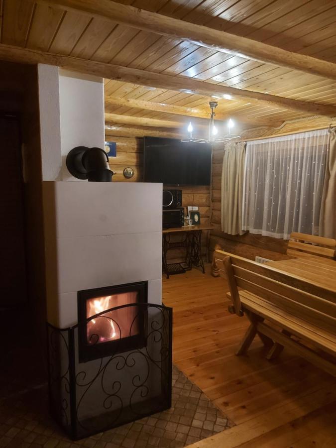 Lindiki Hotel Salaspils Eksteriør billede