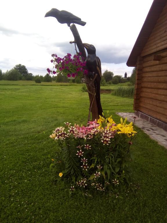 Lindiki Hotel Salaspils Eksteriør billede